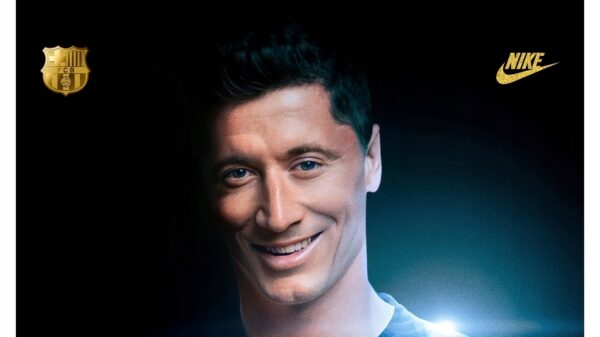 LEWANDOWSKI FC BARCELONA - NIKE - PREMIUM 50x70cm - obrazek 2