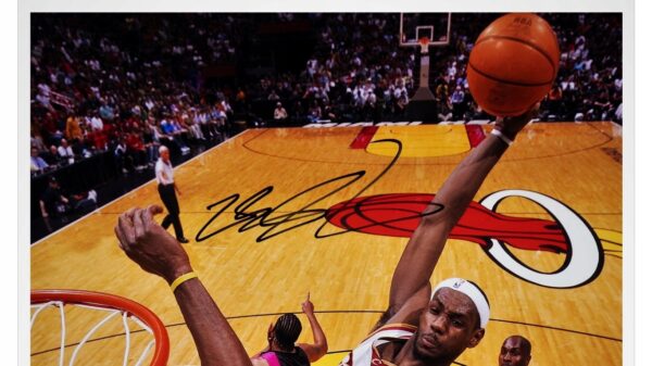 LeBron JAMES - NBA - DeLuxe PREMIUM !! Autograf !! - obrazek 3